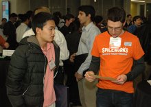 Weston Sewell discusses opportunities at Spiceworks with UTCS  Junior Kevin Lin.